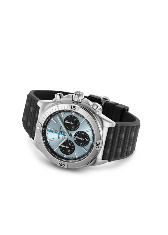 Breitling Chronomat B01 42 PB0134101C1S2