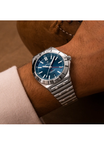 Breitling Chronomat Automatic GMT 40 A32398101C1A1