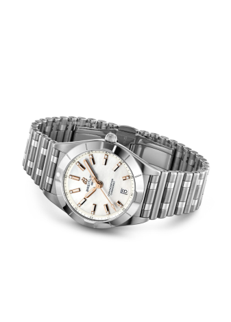 Breitling Chronomat 32 A77310101A4A1