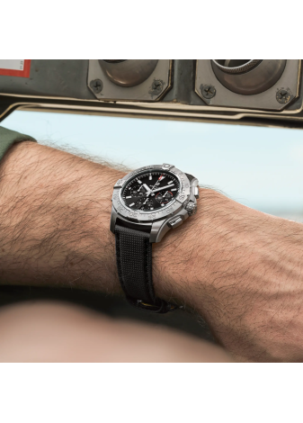 Breitling Avenger B01 Chronograph 44 AB0147101B1X1