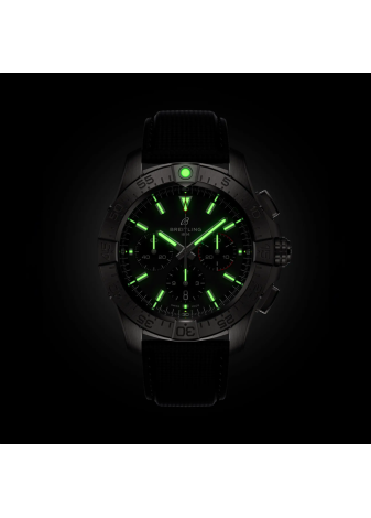 Breitling Avenger B01 Chronograph 44 AB0147101B1X1