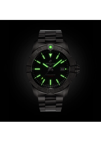 Breitling Avenger Automatic 42 A17328101B1A1