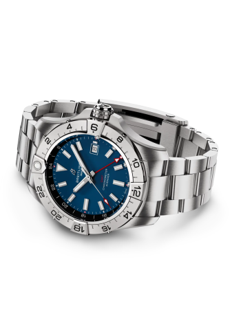 Breitling Avenger Automatic GMT 44 A32320101C1A1