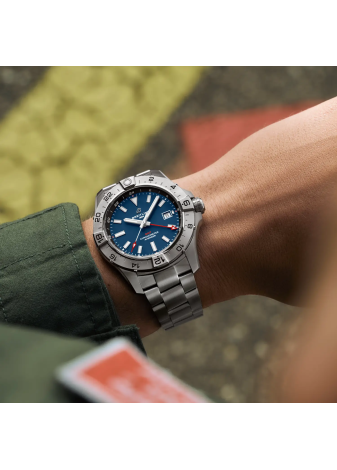 Breitling Avenger Automatic GMT 44 A32320101C1A1