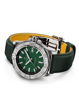 Breitling Avenger Automatic 42 A17328101L1X1