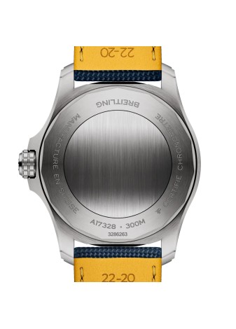 Breitling Avenger Automatic 42 mm quadrante blu A17328101C1X1