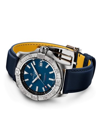 Breitling Avenger Automatic 42 mm quadrante blu A17328101C1X1