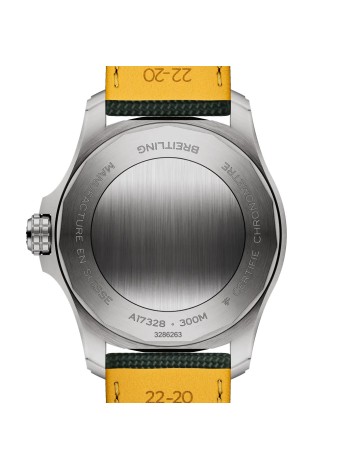 Breitling Avenger Automatic 42 mm quadrante verde A17328101L1X1