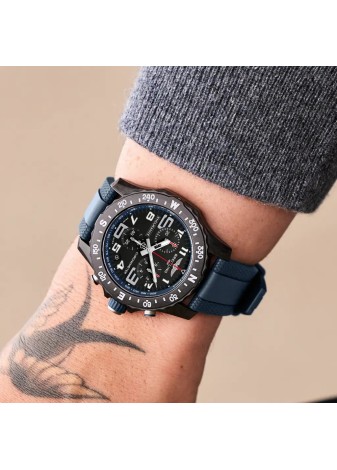 Breitling Endurance Pro 44 mm SuperQuartz™ termocompensa X82310D51B1S2