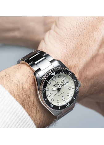 Seiko 5 Sports Auto LUI&LEI 42 mm 38 mm