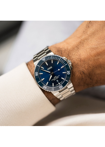 Oris Aquis Date 43,50 01 733 7789 4135-07 8 23 04PEB